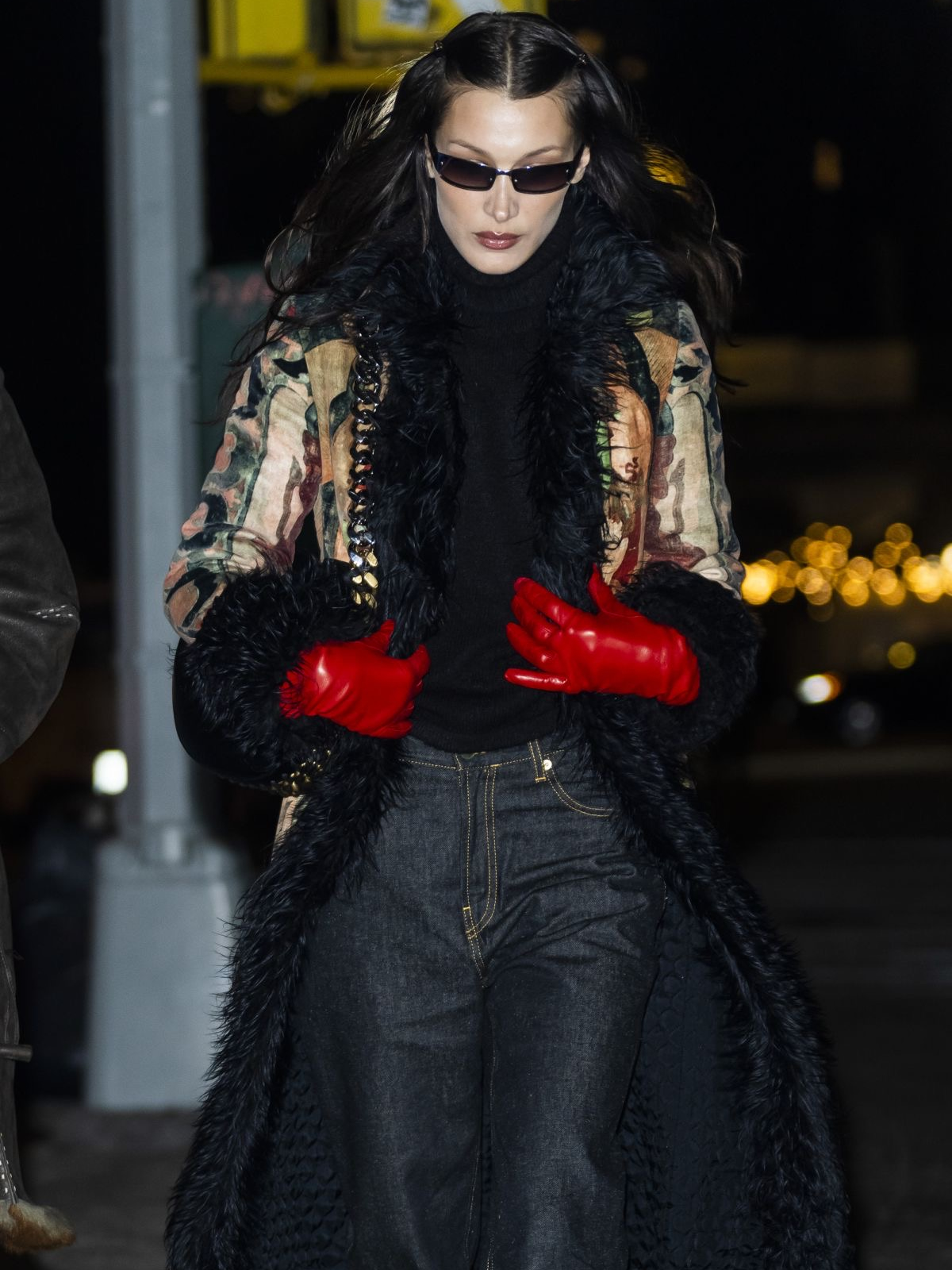 SHORT GLOVES