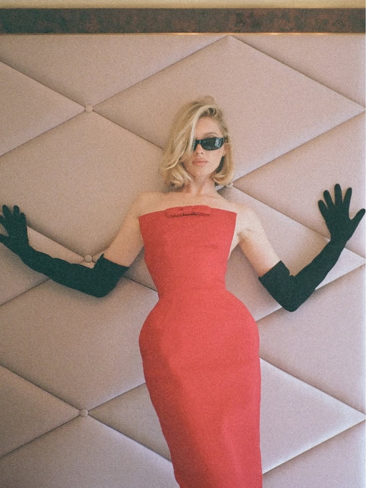 LONG GLOVES