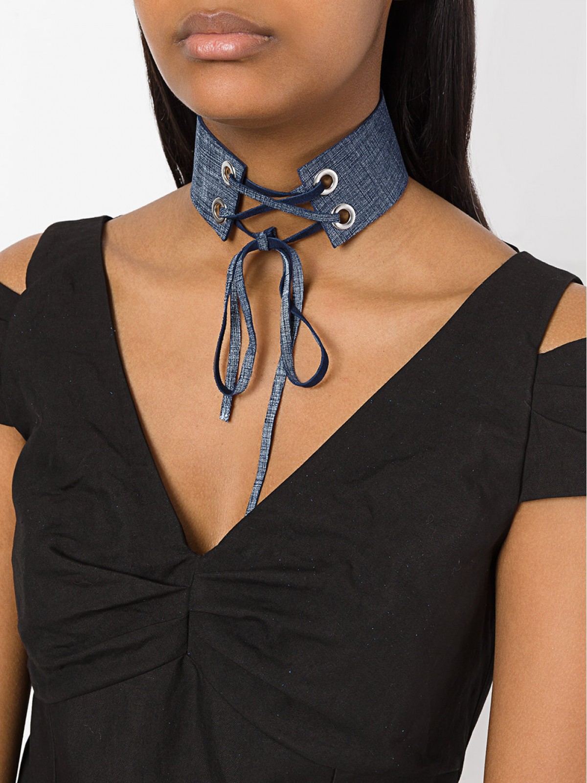 CHOKER MIRA 6