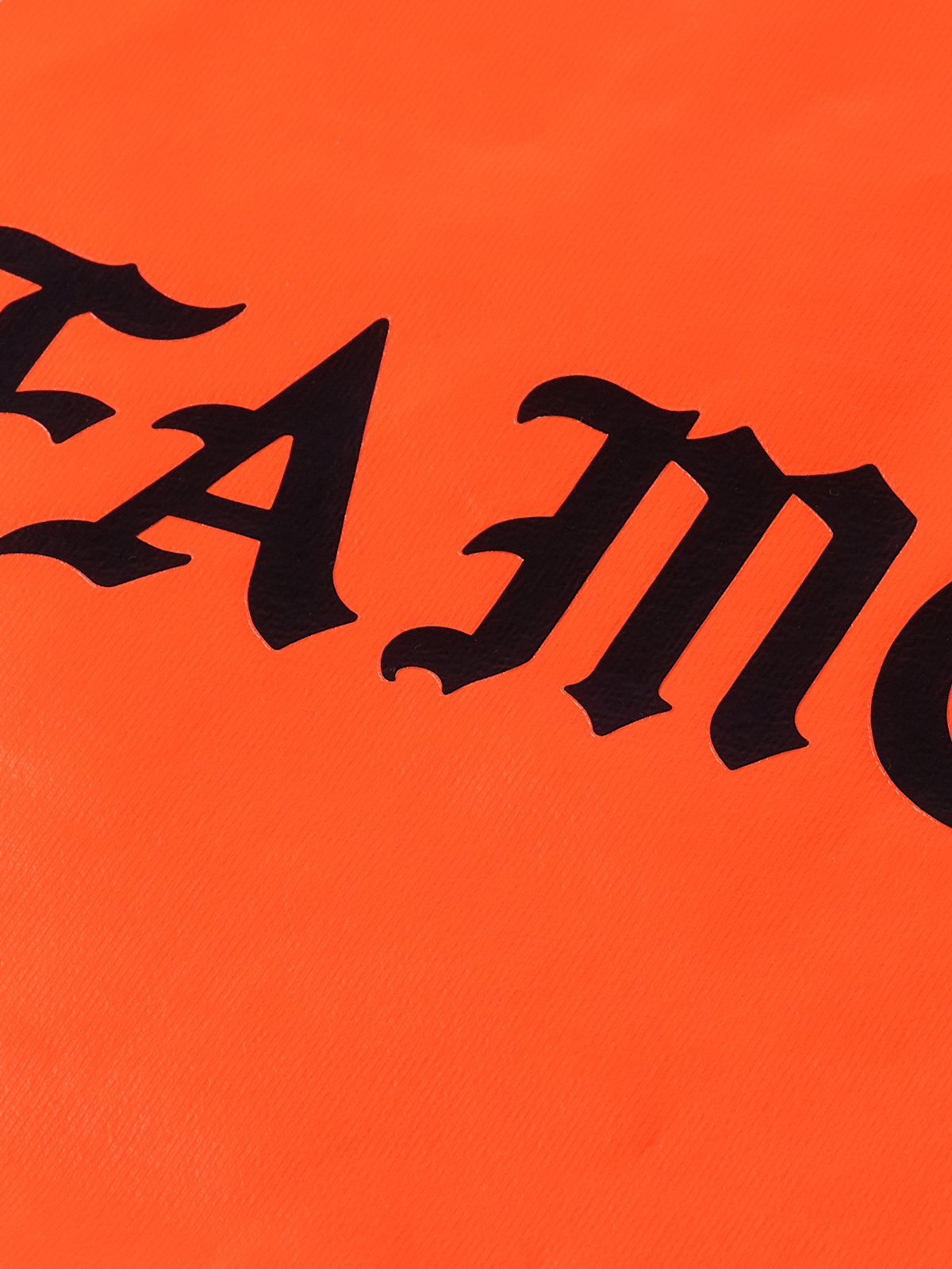 TRICOU FAMOUS  